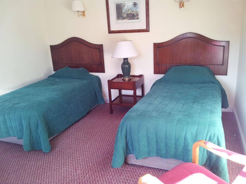 Red Lion Dunston Hotell Branston  Eksteriør bilde